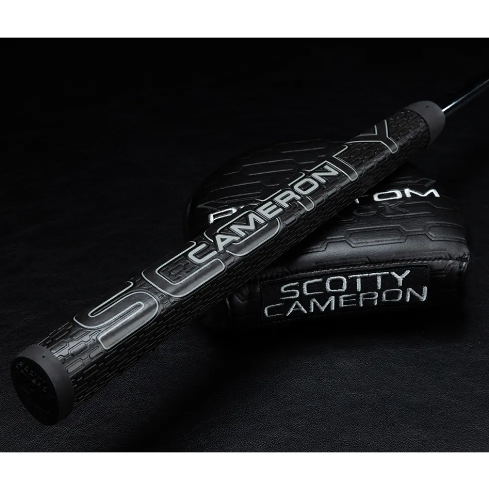 Phantom Black 7 Putter