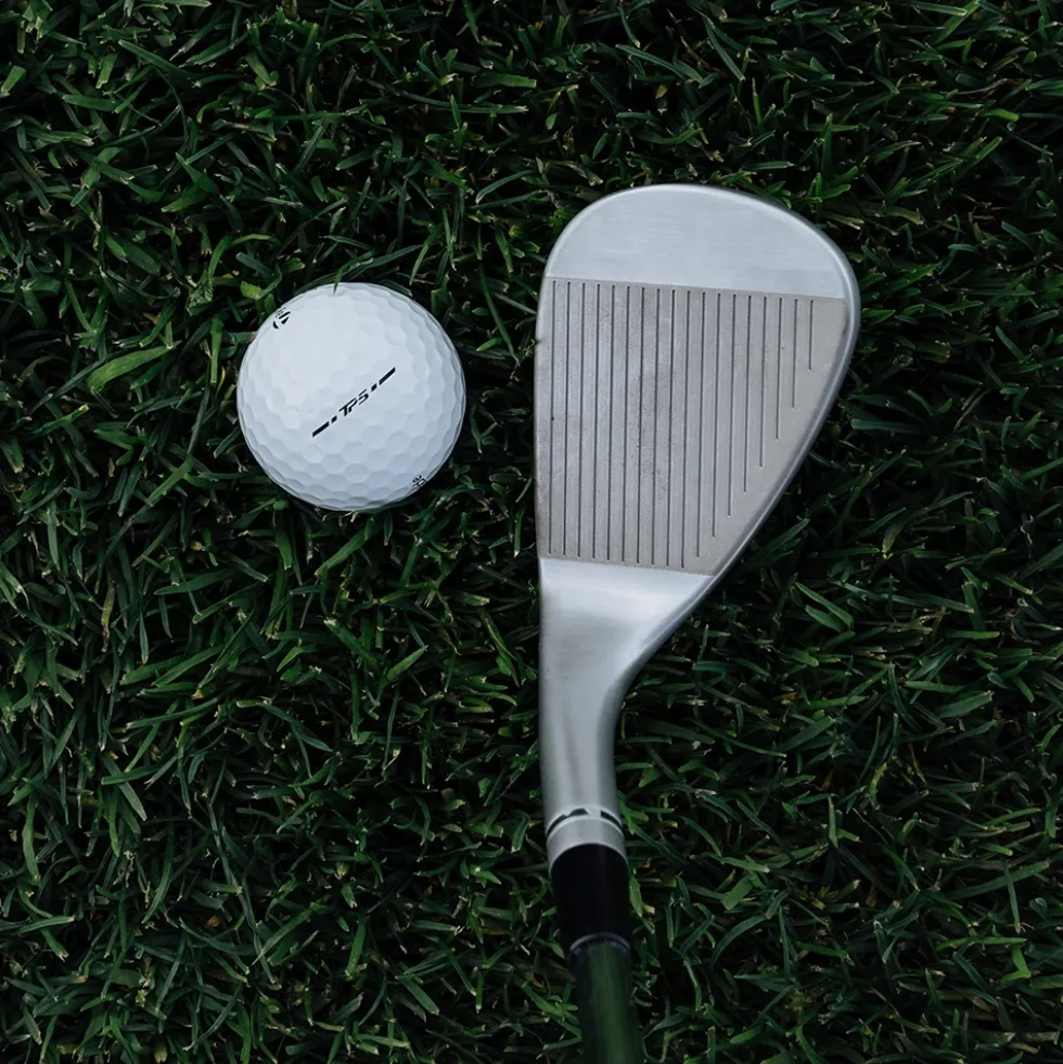 TP5 2024 Golfball Hvit