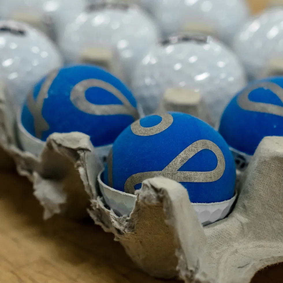 TP5x 25 TRK-R Golfball Hvit